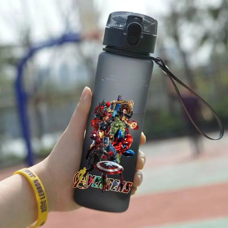 Gourde Disney Marvel 560 ml – Spiderman, Hulk, Iron Man