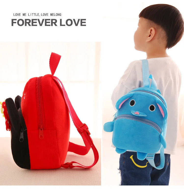 Sac à Dos Peluche Disney – Avengers, Stitch, Mickey & Co.