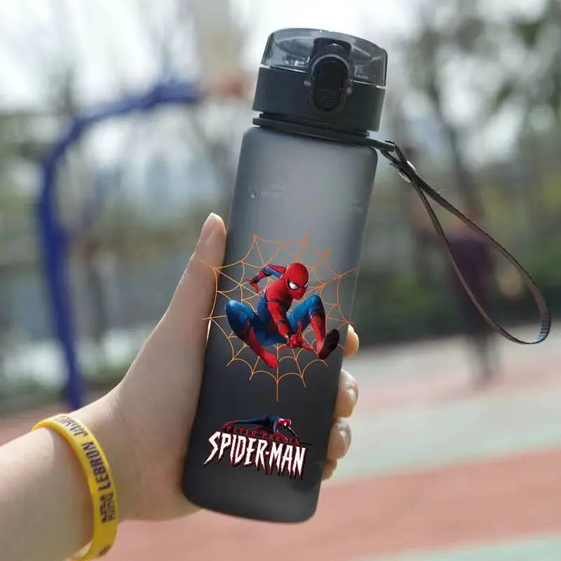 Gourde Disney Marvel 560 ml – Spiderman, Hulk, Iron Man