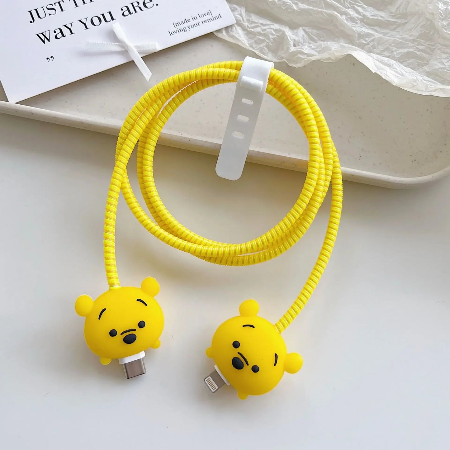 Stitch – Protège Câble et Enrouleur Universel