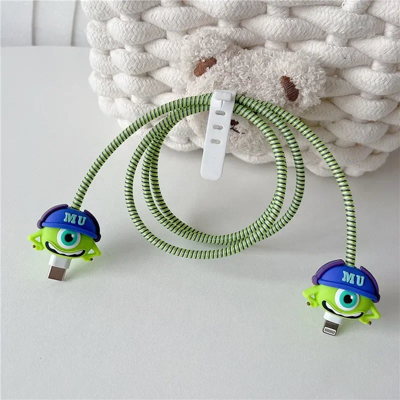Stitch – Protège Câble et Enrouleur Universel