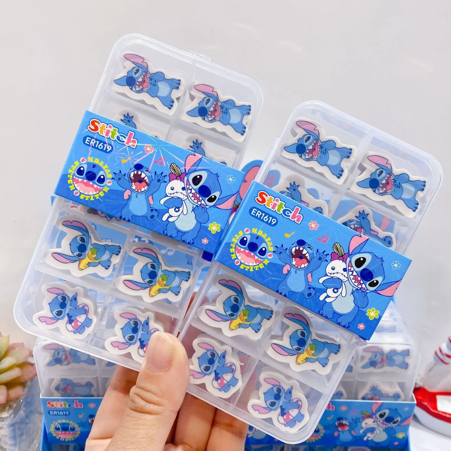 Lot de 10 Gommes Disney Stitch