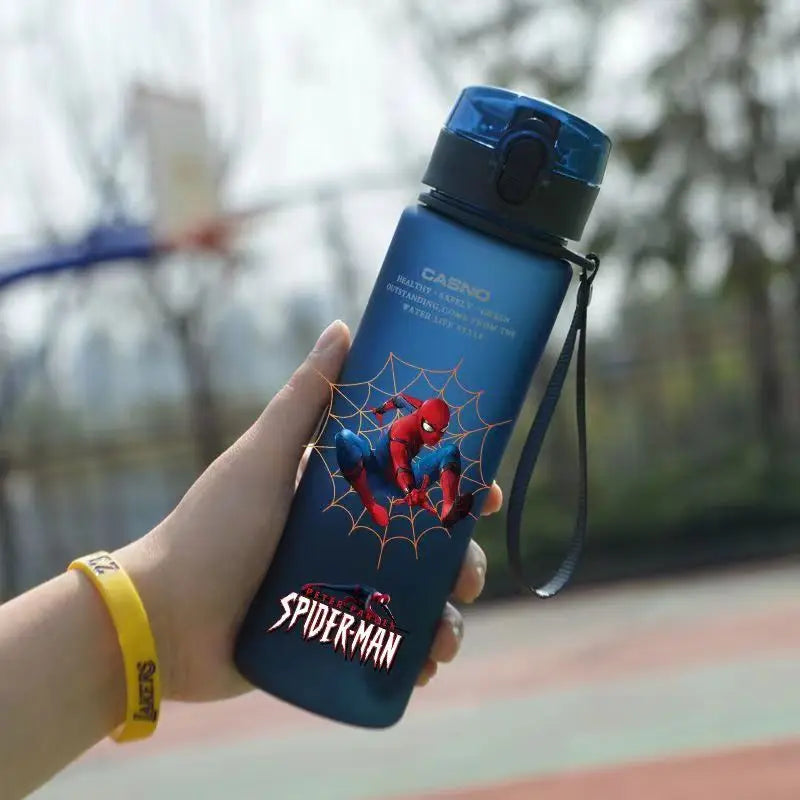 Gourde Disney Marvel 560 ml – Spiderman, Hulk, Iron Man
