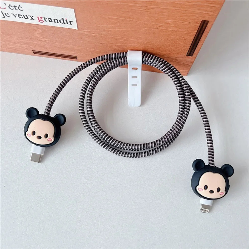 Stitch – Protège Câble et Enrouleur Universel